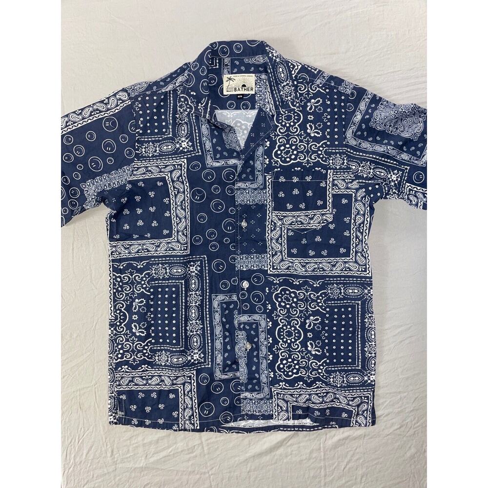 Bather Canada Short Sleeve Button Front Casual Sport Shirt. Smiley Faces, Size M